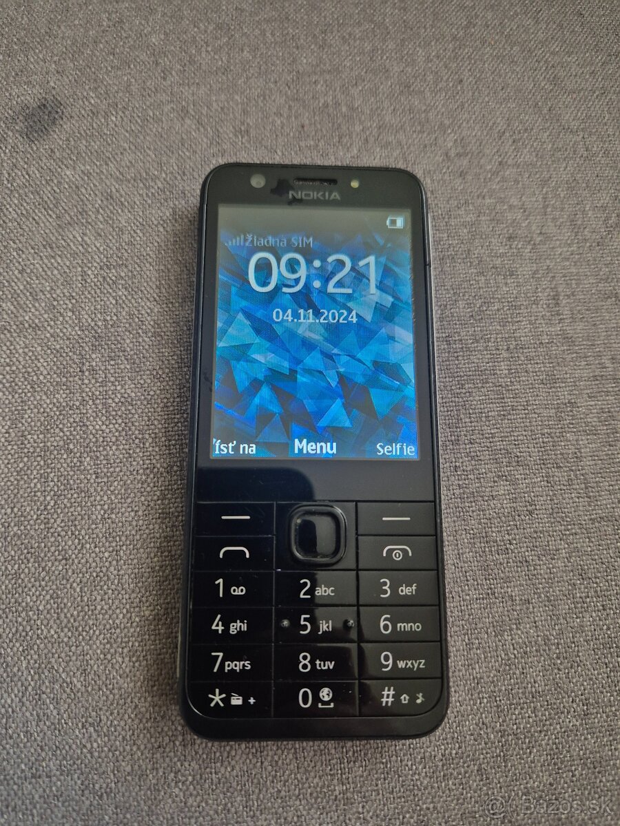 Nokia 230 voľný black plne funkčný stav dobrý samozrejme ma