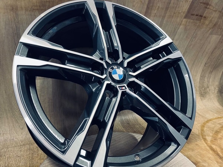 Originál kolesa 18” BMW 1 F40 M Paket