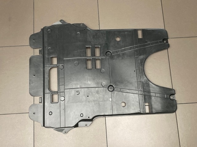 Kryt motora spodny Peugeot 308,Citroen C4, obj.c.8108 ER