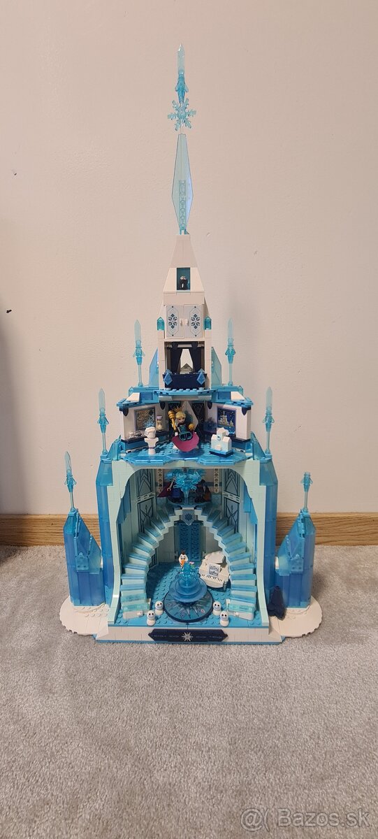 Lego - Frozen zámok