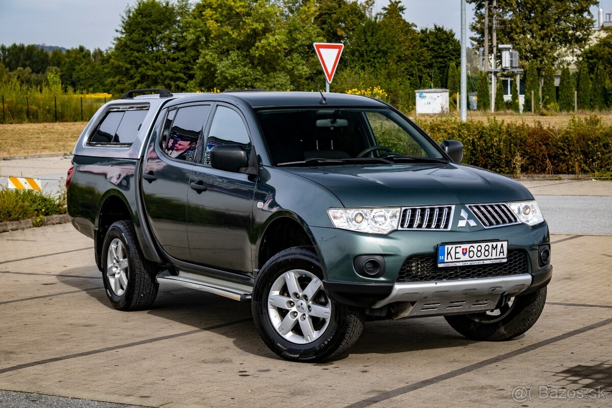 Mitsubishi L200 2,5 DI-D Double Cab (ťažné,hardtop,pôvod SR)