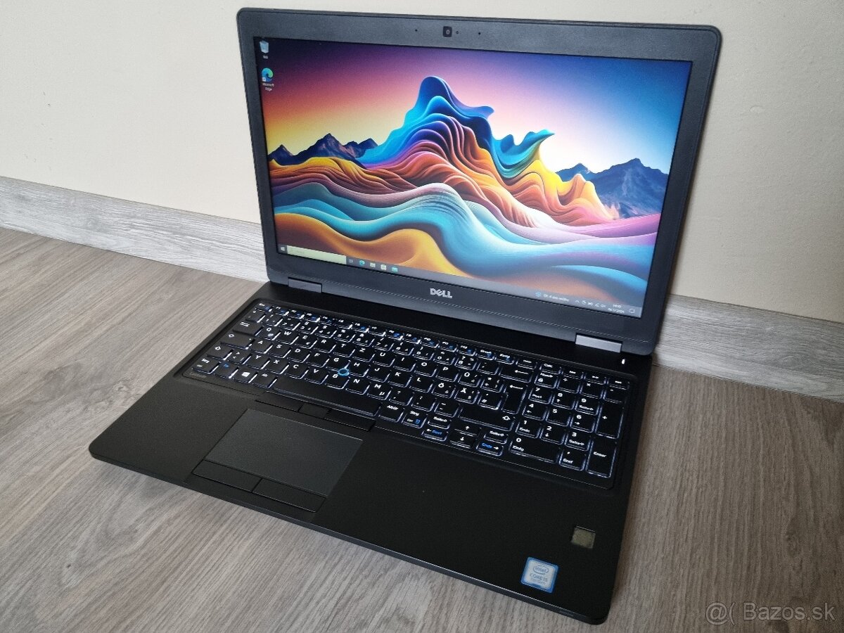 ▼DELL Latitude 5580 - 15,6" / i5-7300U / GPU 2GB / 8GB▼