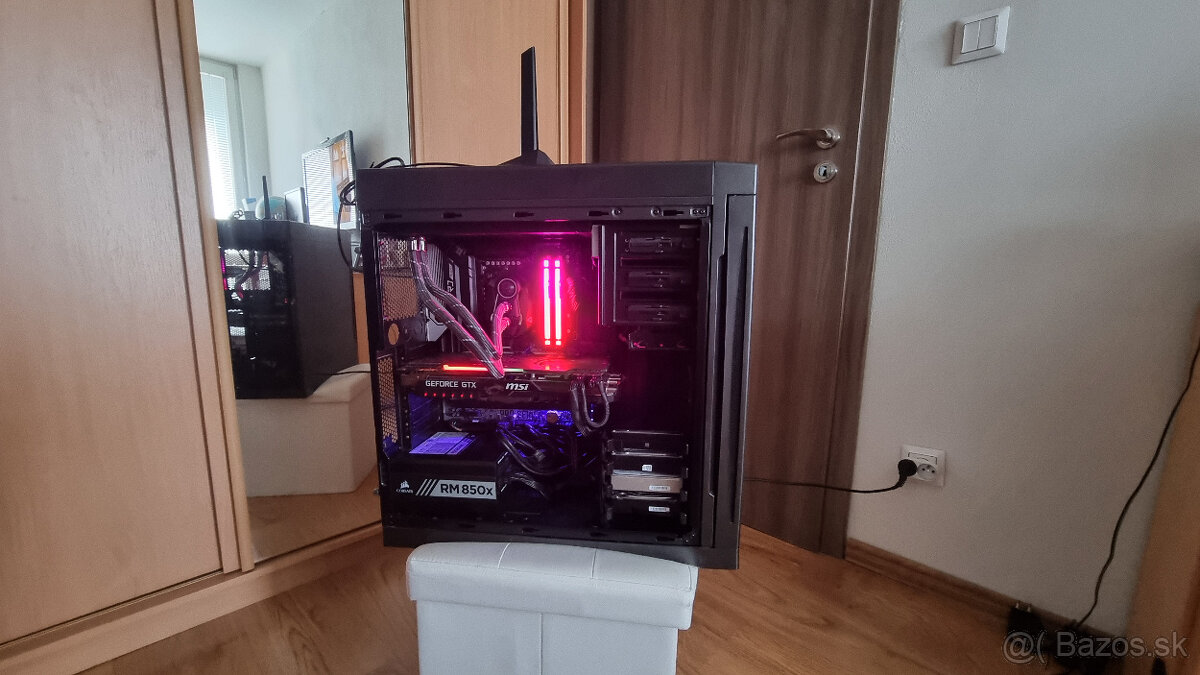 Ryzen 9 7950X, 32GB DDR5, NVMe1000GB a 256GB, GTX 1080Ti 11G