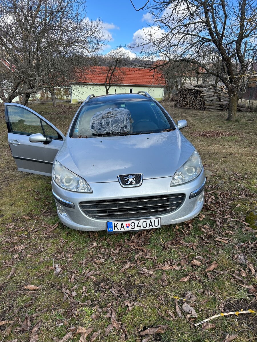 Predám na náhradné diely Peugeot 407sw