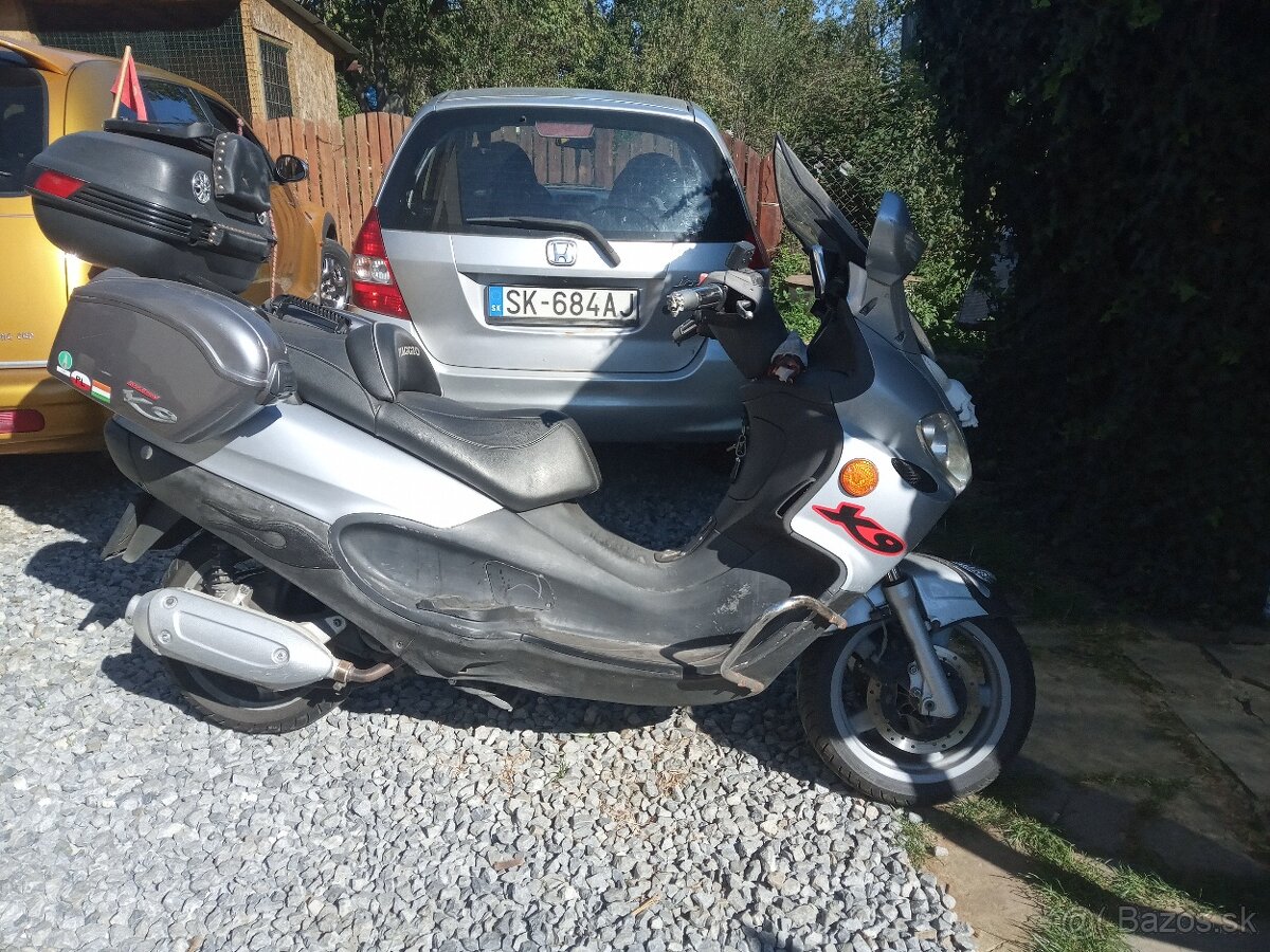 Piaggio x9 evo