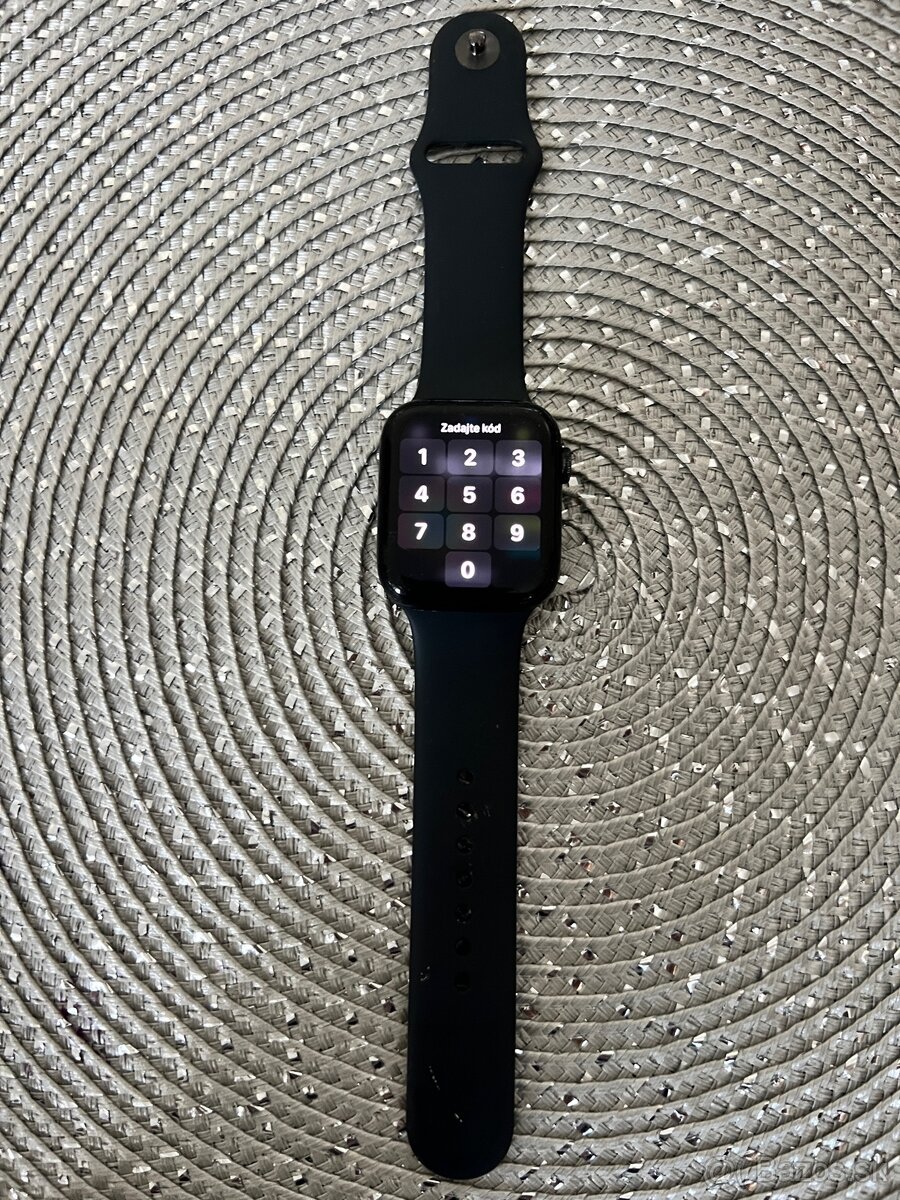 Predám Apple Watch SE 2022, 44 mm