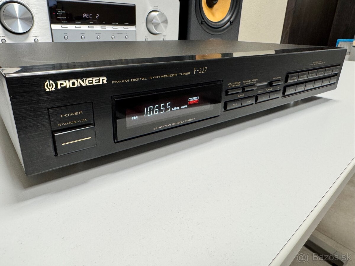 Tuner PIONEER F-227