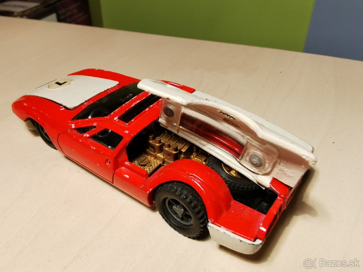 Dinky toys Mangusta