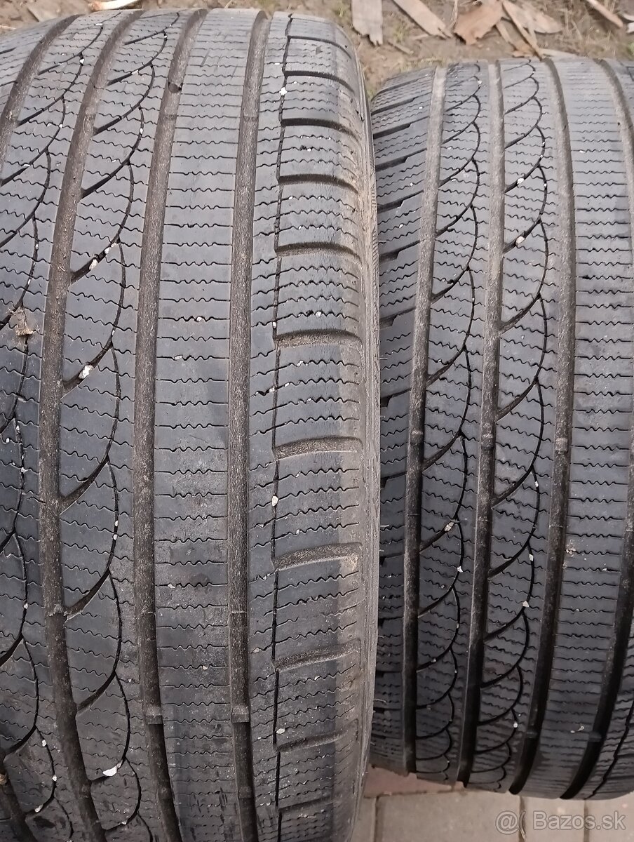 225/45r17 zimné dve pn.Vzor 5 mm.DOT 2021