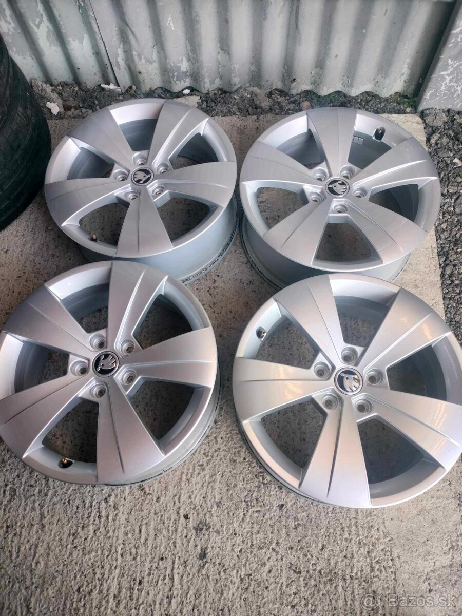 4ks alu disky orig. Škoda 5x112 r17