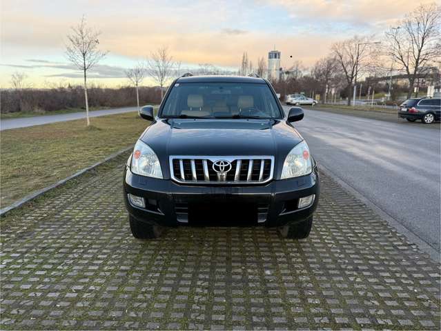 Toyota Land Cruiser Prado 300 3.0D D-4d