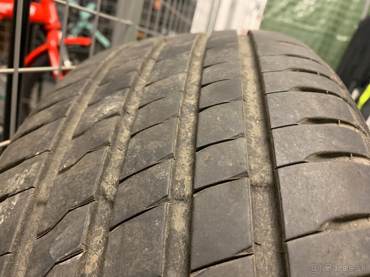 Letné pneumatiky - Firestone ROADHAWK 205/55 R16 94V