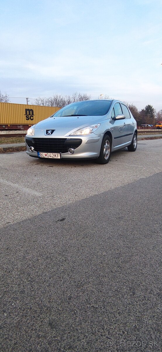 Peugeot 307 1.4 16V