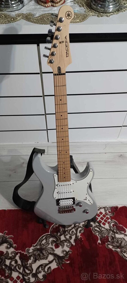 Yamaha pacifica 112vm