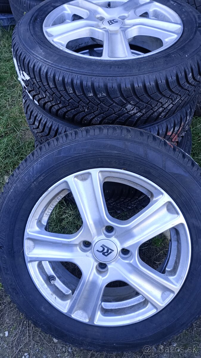 Toyota Yaris 15"175/65 R15 zimná sada