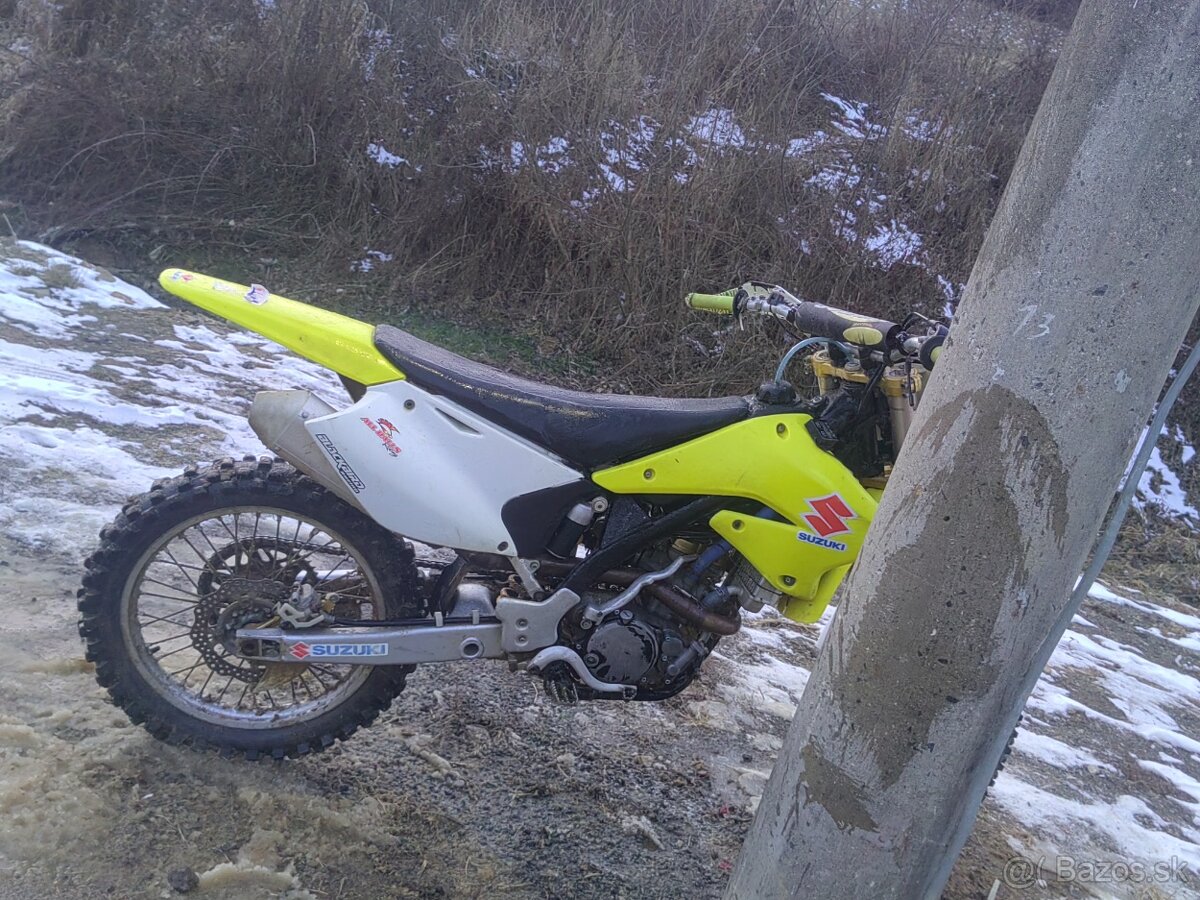 Predam suzuki250