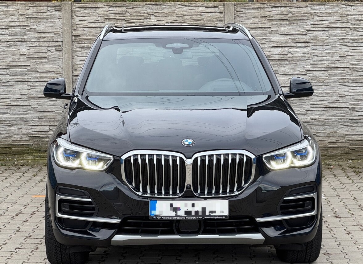 BMW X5 30d X-Line / Panoráma / V záruke