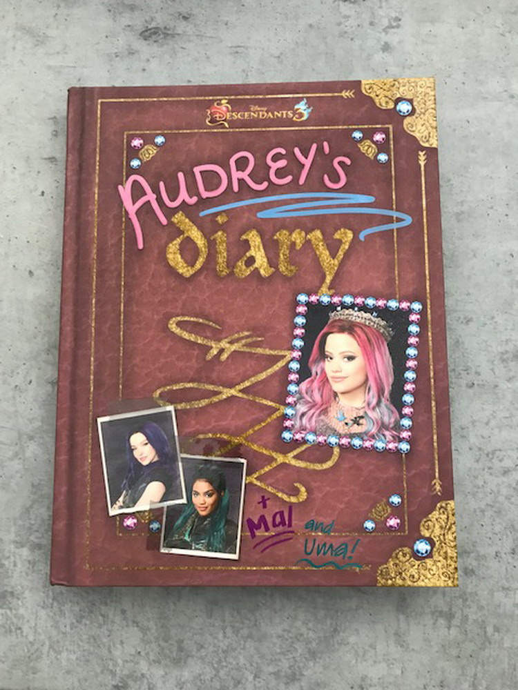 Descendants 3 - Audrey's Diary