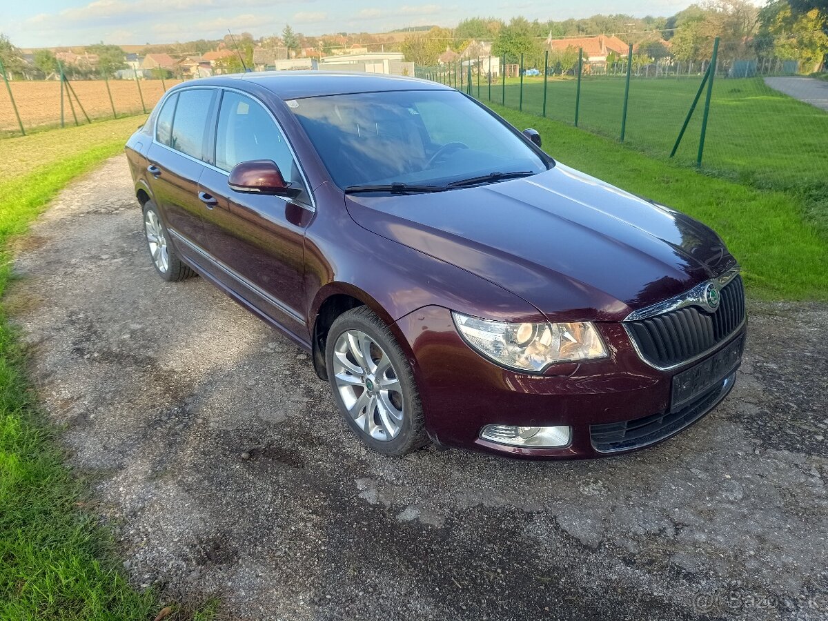 Škoda Superb 2.0 TDI 125kW DSG 176tkm