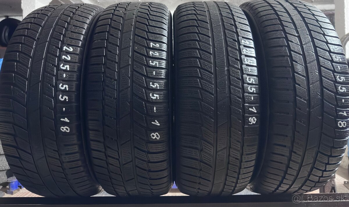 Zimne pneu Toyo 225/55 r18 102V XL