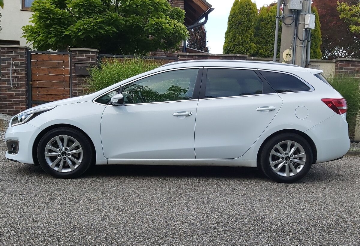 Kia Ceed SW benzín , Gold plus, Slovenské auto