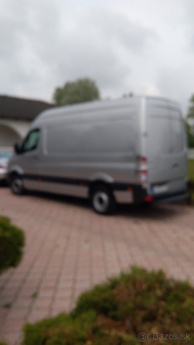 predam mercedes sprinter skrinu