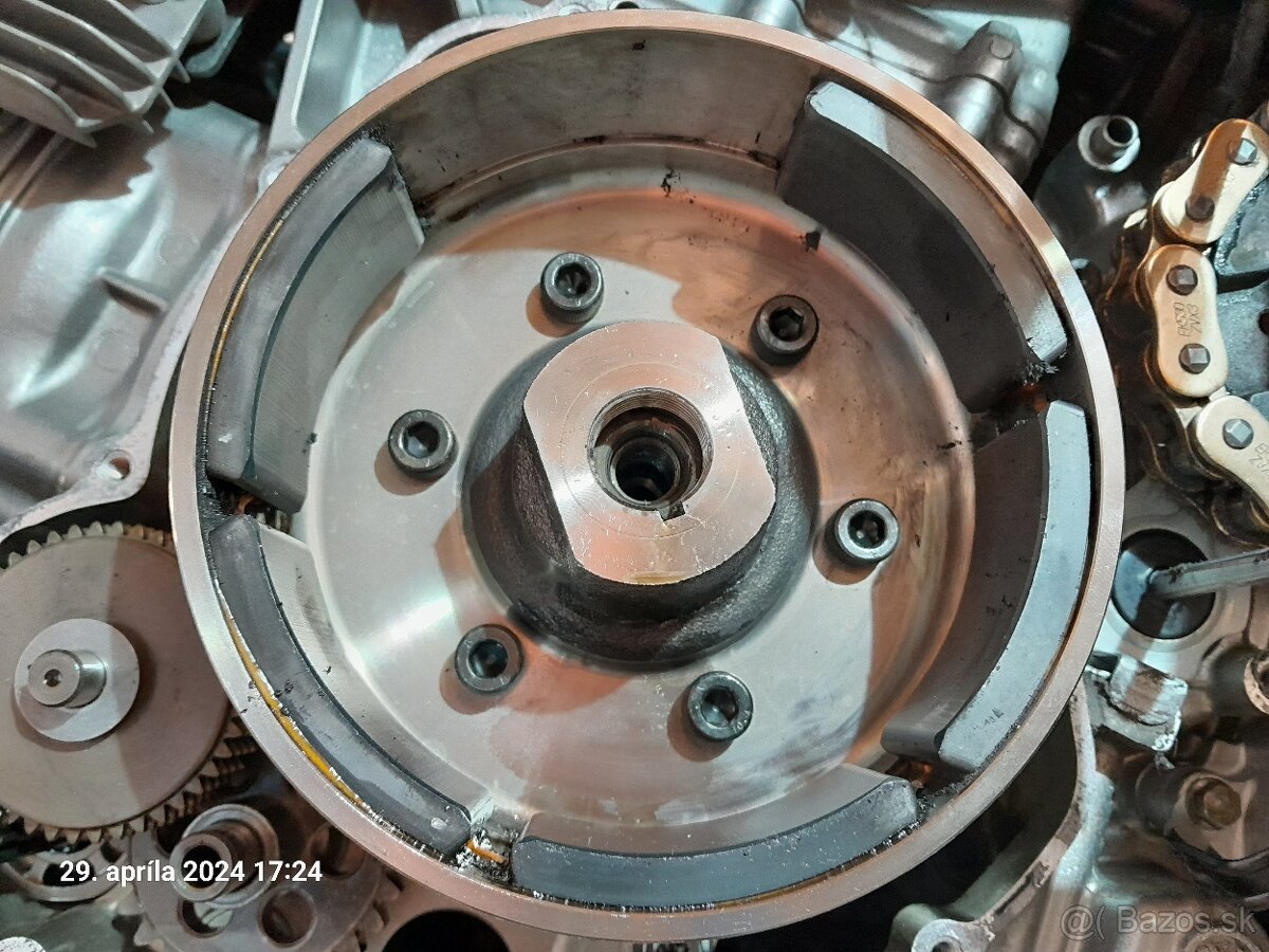 rotor alternátora SUZUKI SV 1000