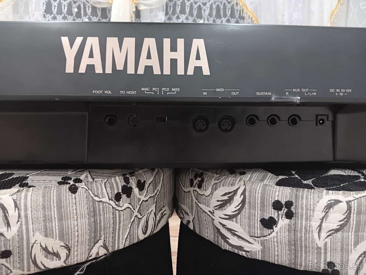 Yamaha psr-730