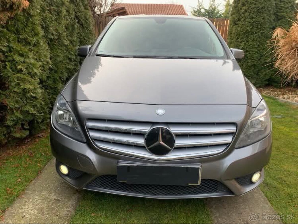 Mercedes