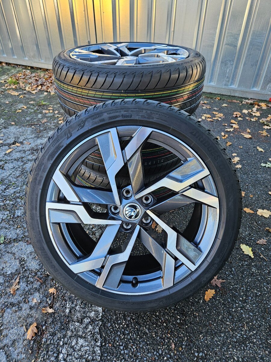 Letní alu kola Sagitarius 19" Škoda Karoq 225/45 R19