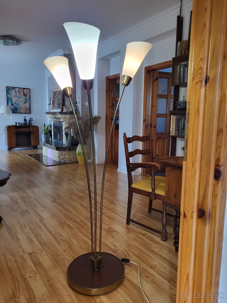 trojramenná podlahová lampa Brusel