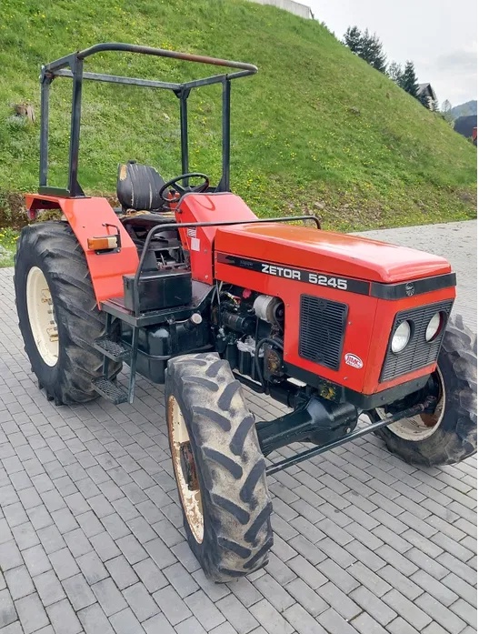 Predam Zetor 5245