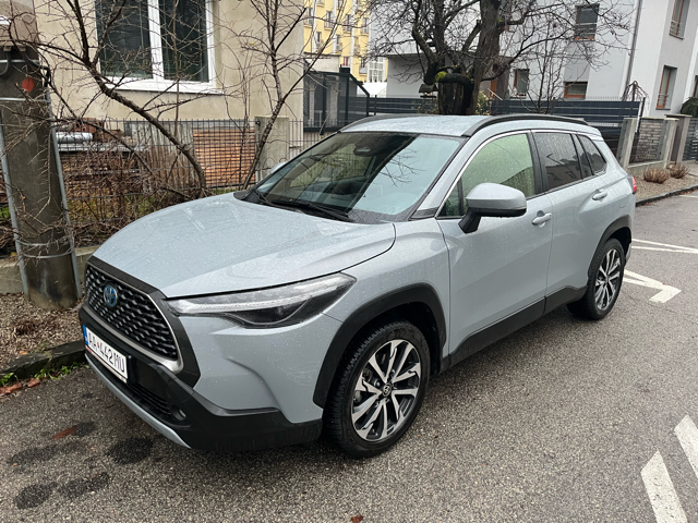 Toyota Corolla Cross 2.0 Hybrid 4x4 - Style Tech