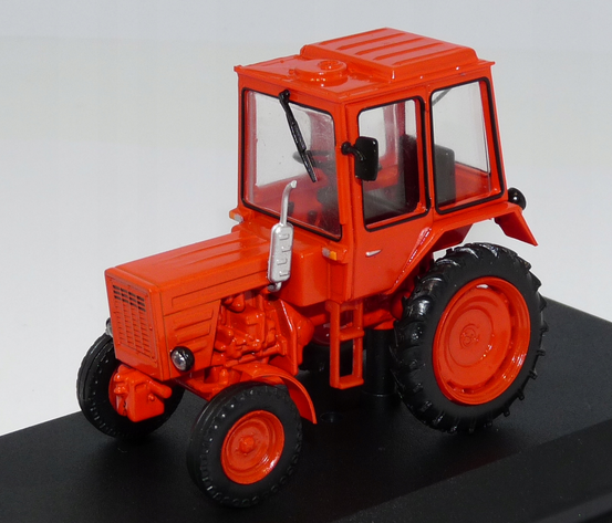 Traktor T-25A Vladimirec (1973) 1:43