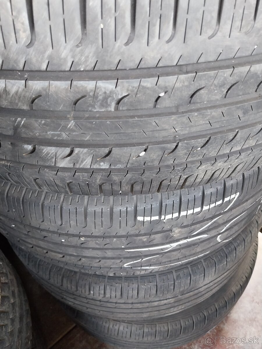 225/55r19