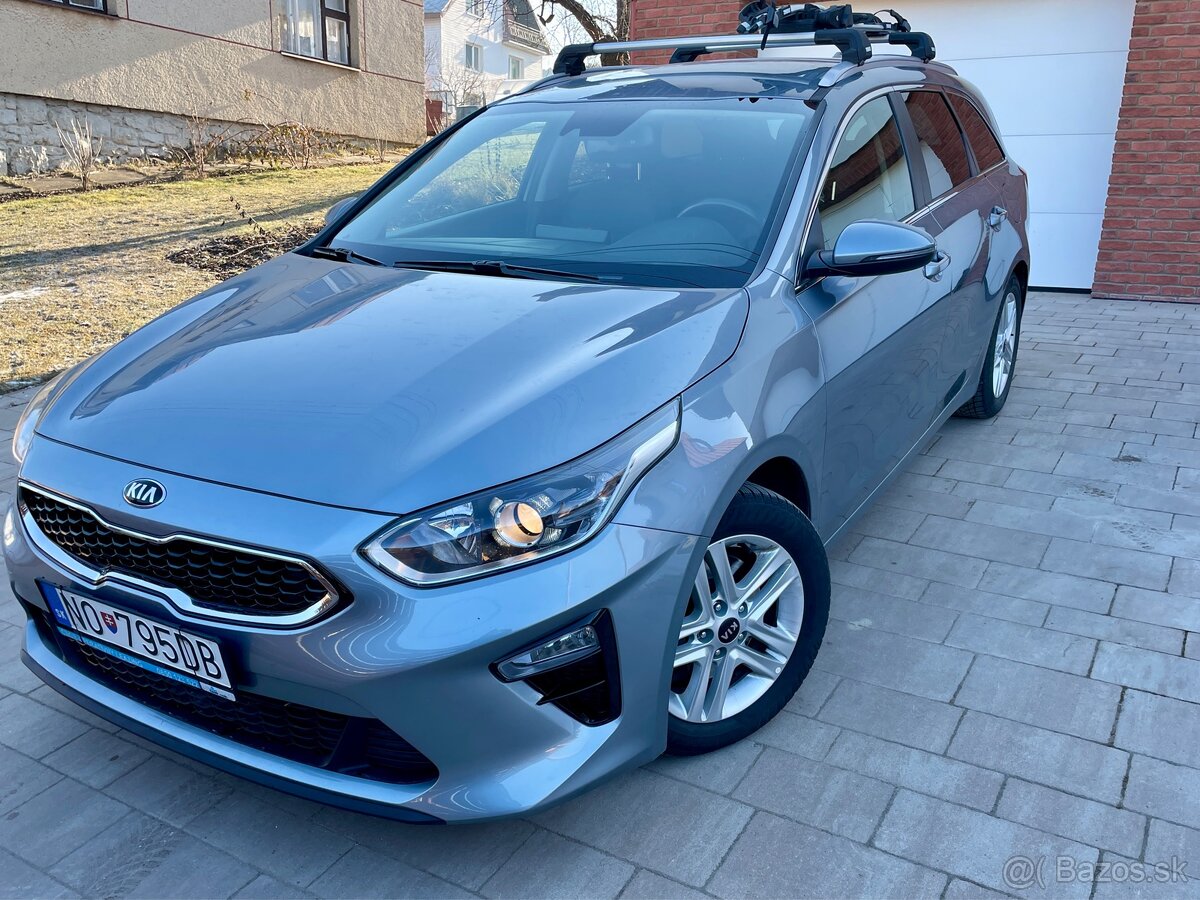 KIA CEED SW 2021 1.5 T-GDI GOLD