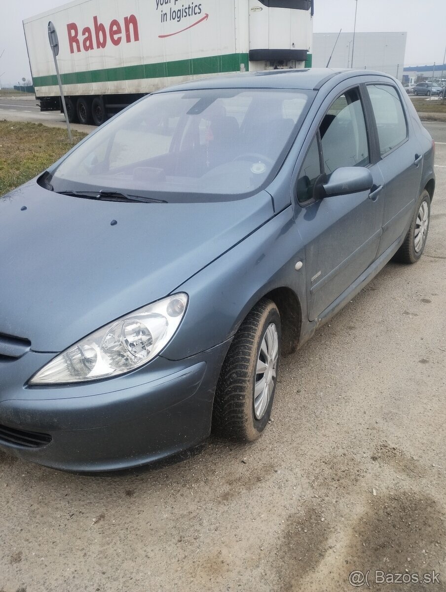 Peugeot 307