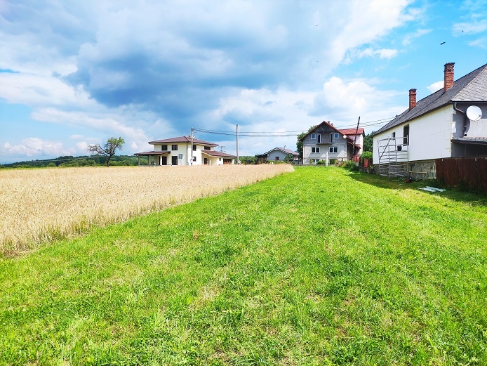 Stavebný pozemok v obci Kokošovce - 650 m2