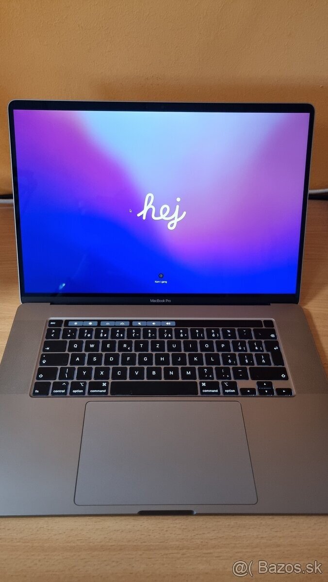 Predám 16" MacBook Pro A2141