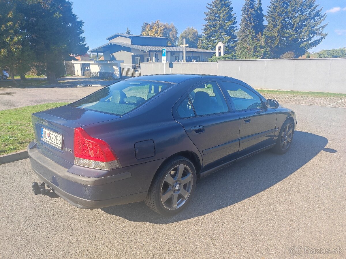 Volvo S60