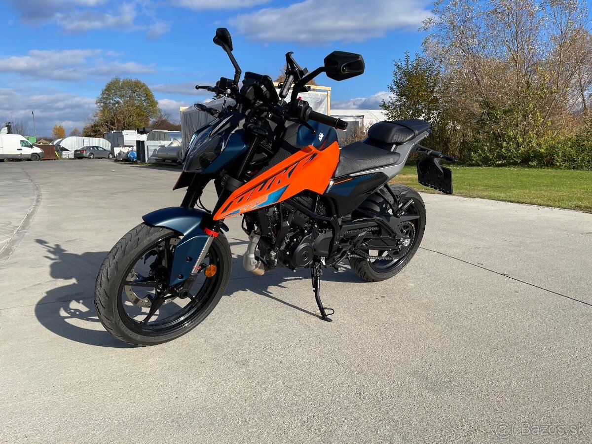 2024 KTM Duke  125