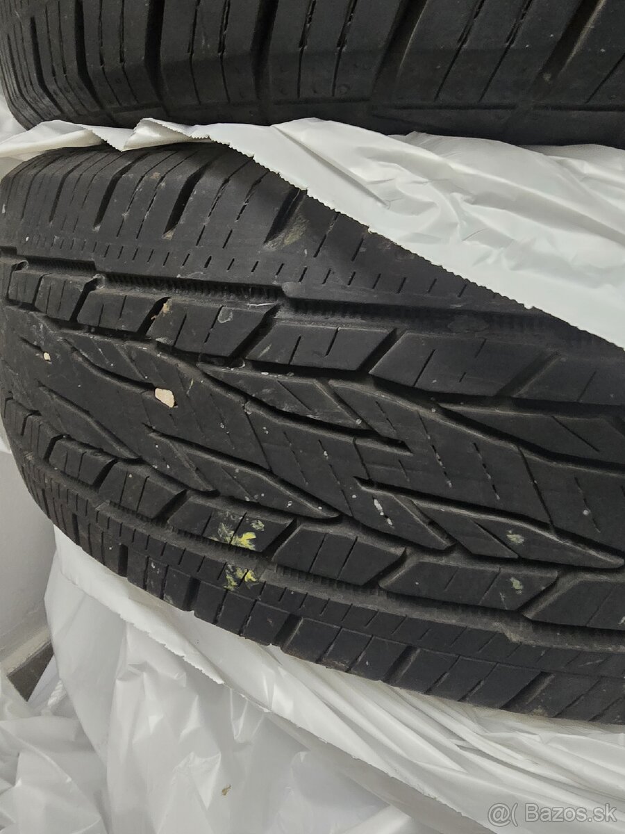 Pneumatiky Continental 215/65 R 16