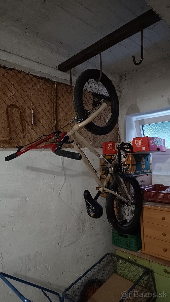 BMX - Mongoose