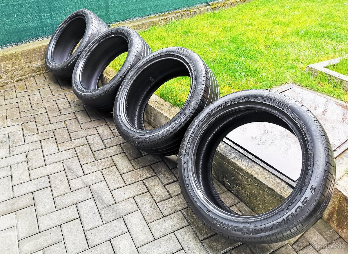 4x 255/45 R20 letné pneu PIRELLI+ BRIDGESTONE