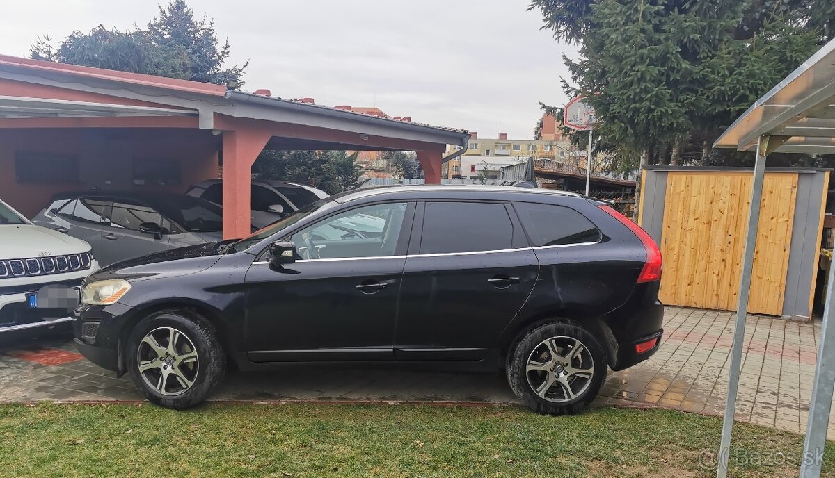 Volvo XC60 D3 facelift 2,0d 120kw 2011  City Safety