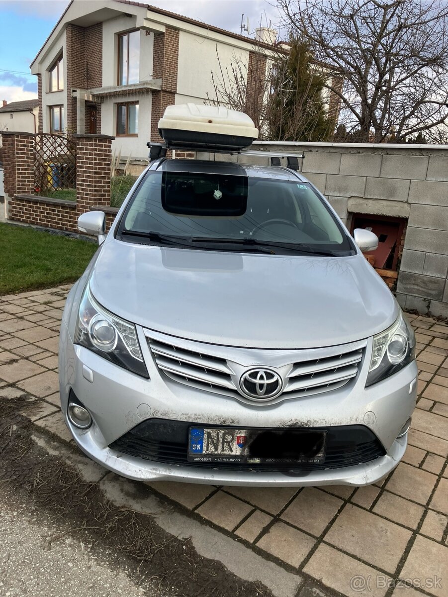 Toyota Avensis T27