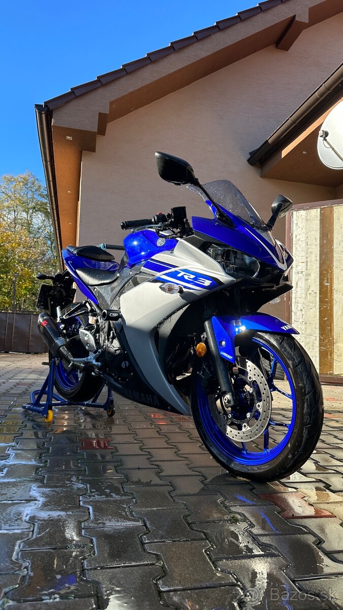 Yamaha R3