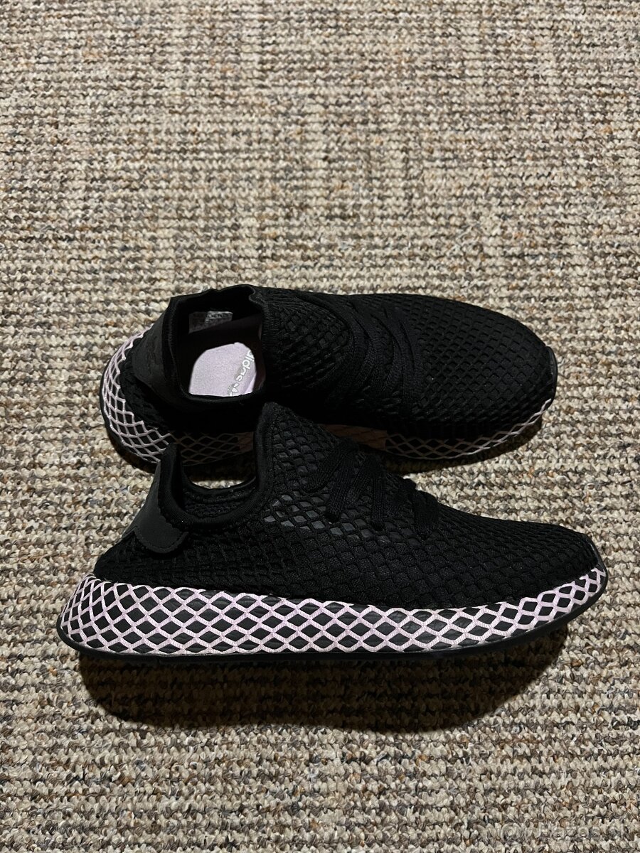 19x Dámské sportovní tenisky Adidas Deerupt Runner