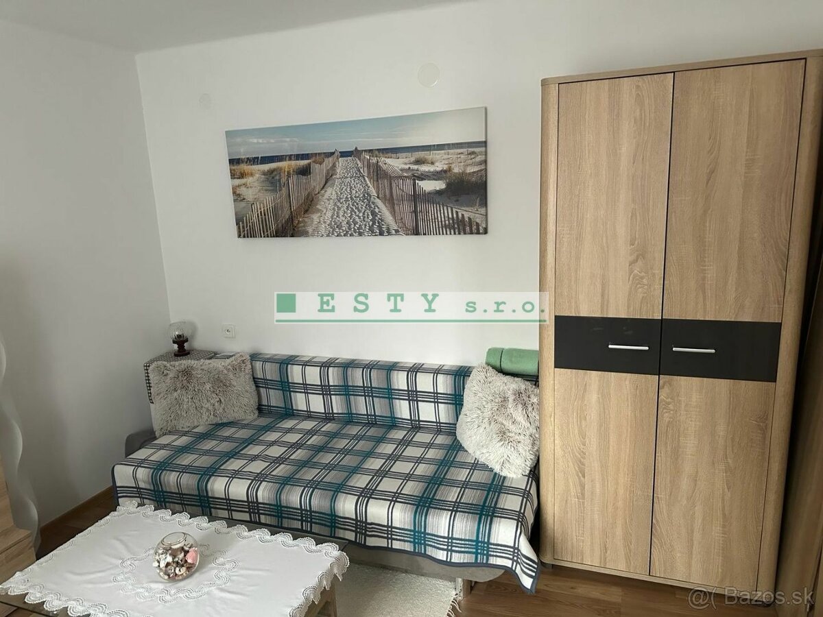 PREDAJ 1 izbový byt Handlová, ESTY Real Estate s.r.o.