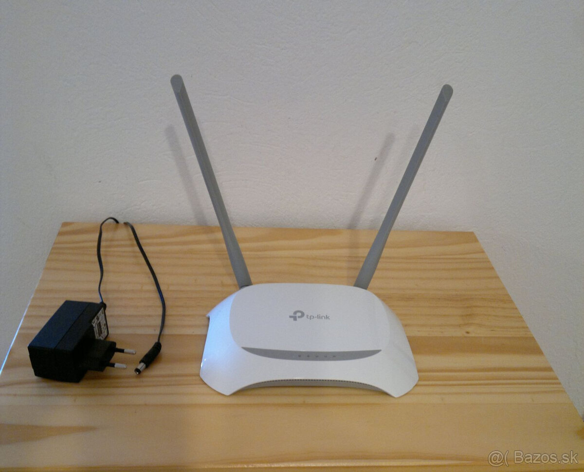 Router TP-Link TL-WR840N, DVBT Thomson THT504+ zadarmo